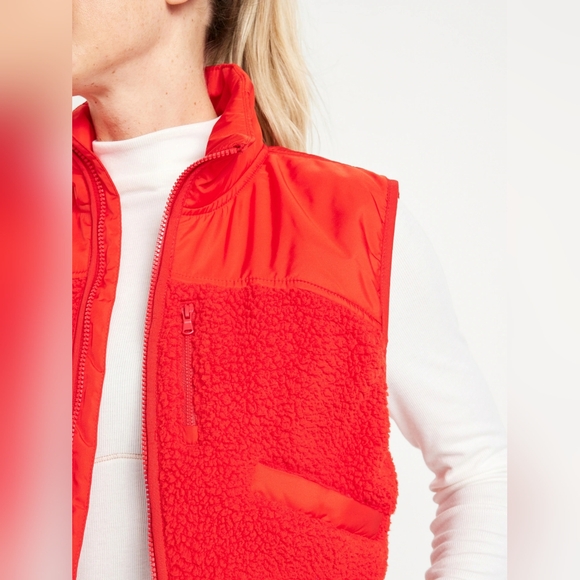 Old Navy - Crop Hybrid Zip Zest - XS - Picture 4 of 9